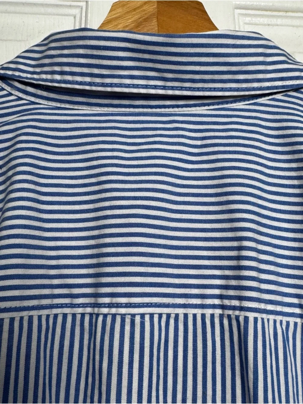 J.Crew Blue Stripe Bow Embellished Button Down Shirt Size 2X Cotton Stretch NWOT - Picture 11 of 12